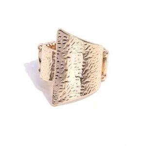 Metallic Shade Gold Textured Ring